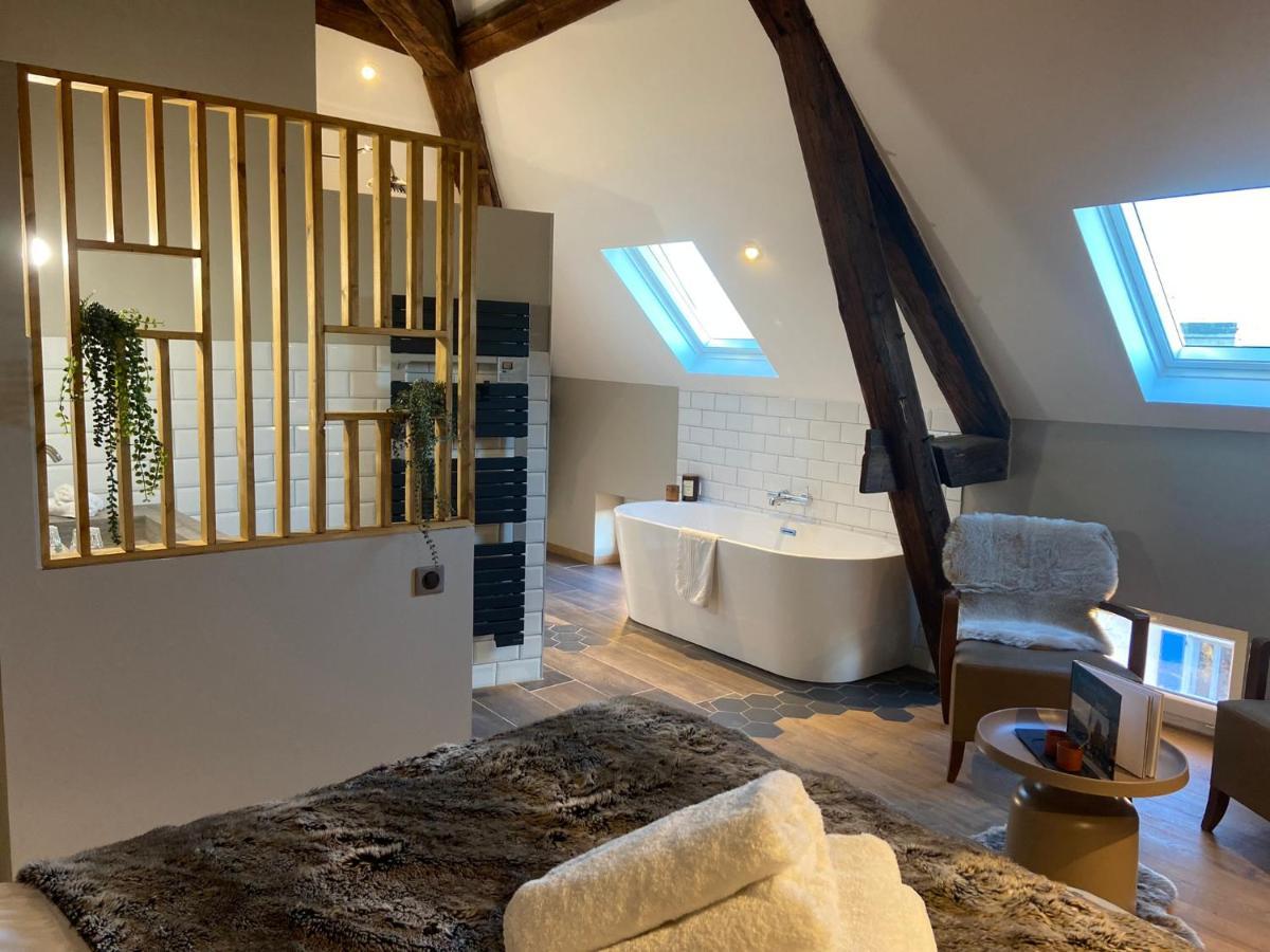 Bed and Breakfast La Tour Yveline Romans-sur-Isère Exterior foto